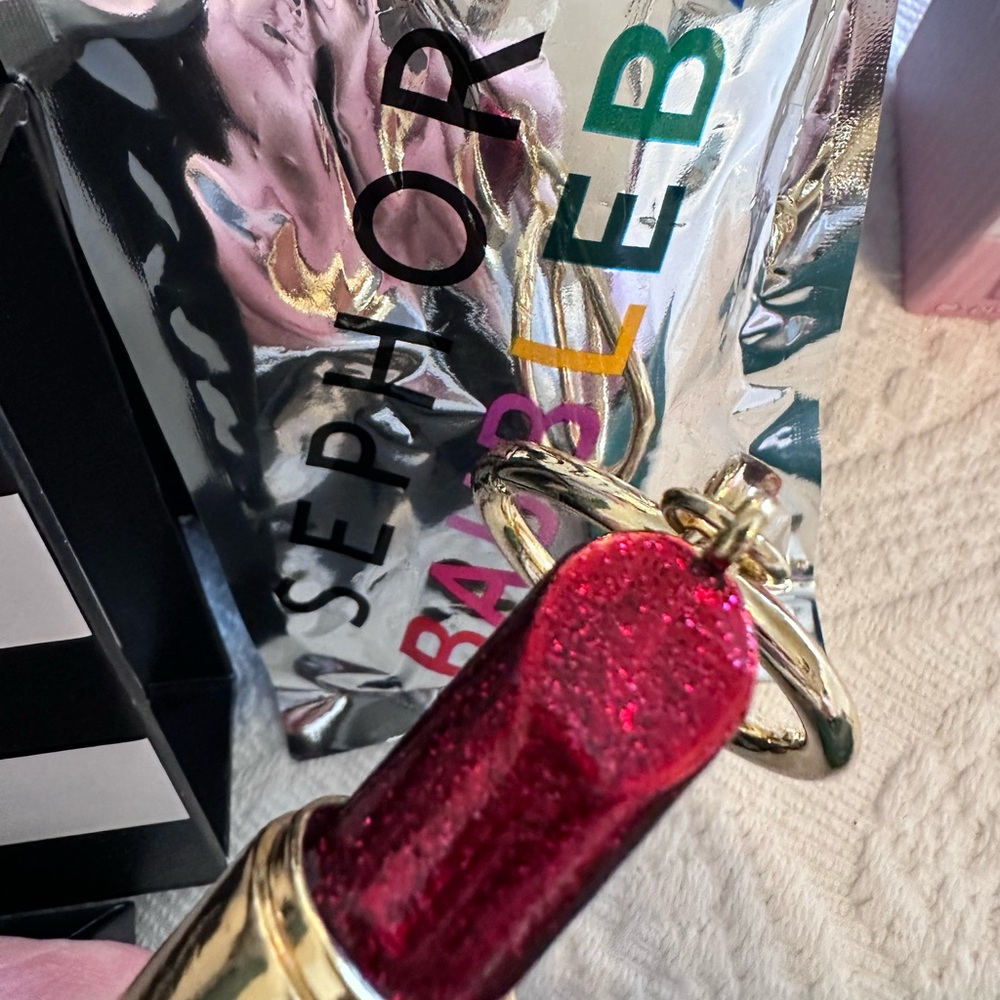SALE!! NWT Beauty Bundle! Sephora Twilly, Aveda, Dior and More! - Picture 3 of 9